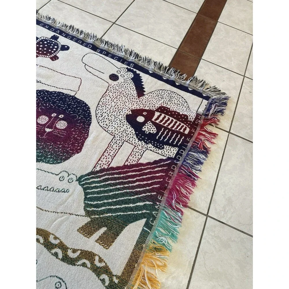 VTG Crown Crafts Woven Throw Blanket Tapestry Rainbow Endangered Species Animals
